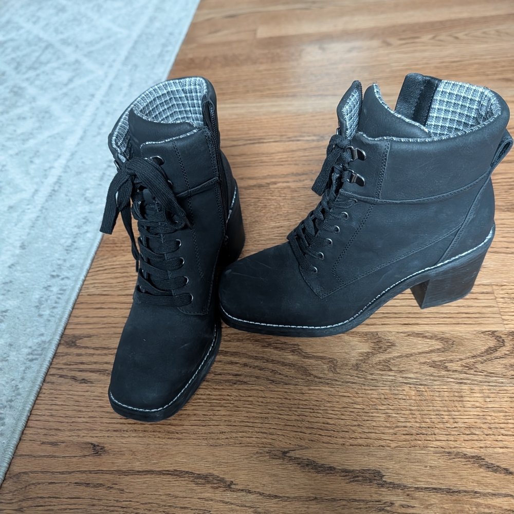 Crown Vintage Black Ankle Boots